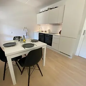  Appartement With Balcony, Free Parking & Elevator Denemarken