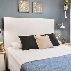  Appartement Place Diputacio Spanje